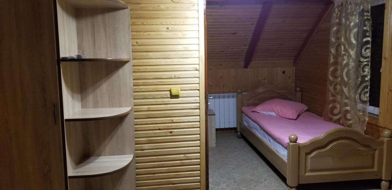Садиба Квітка Карпат Ruska Mokra Exterior photo